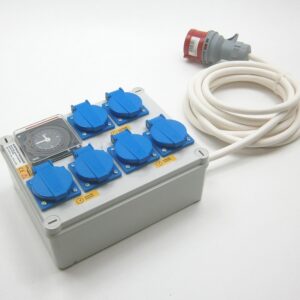 Malapa distribution board 4+2 (400V) controlled by clock KL02